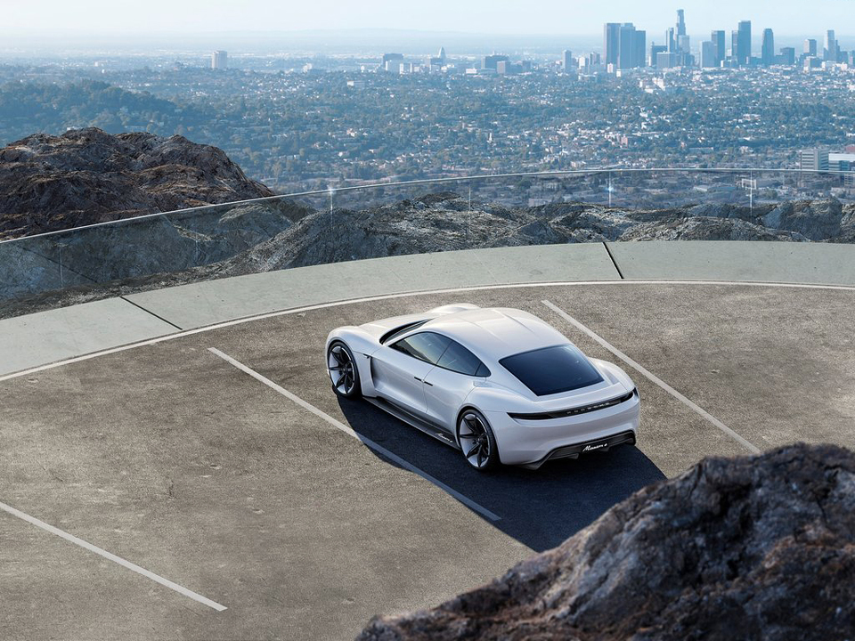 Dual electric motor system，Porsche，Concept car，Super car，electric vehicle，