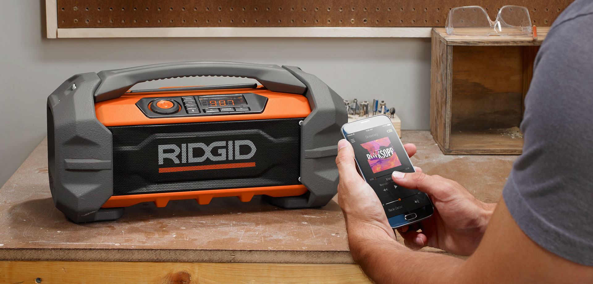 high strength，radio，App control，application program，Bluetooth，loudspeaker box，speaker，