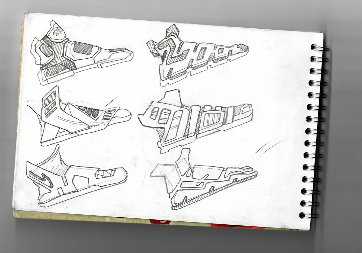 adidas，motion，shoes，Hand drawn，modeling，Render，