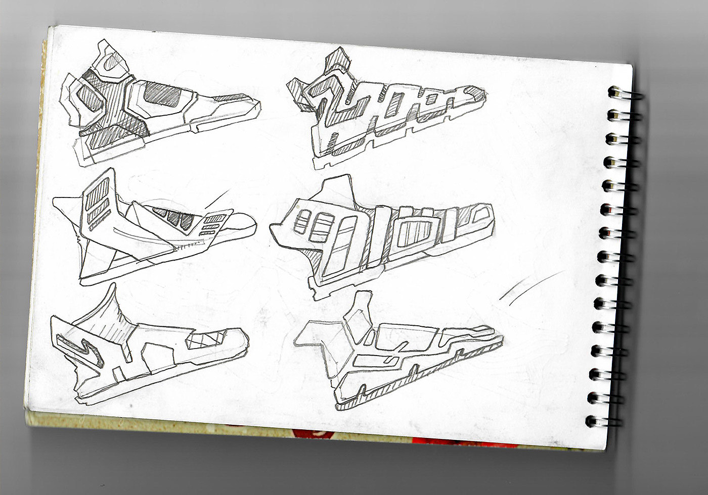 adidas，motion，shoes，Hand drawn，modeling，Render，
