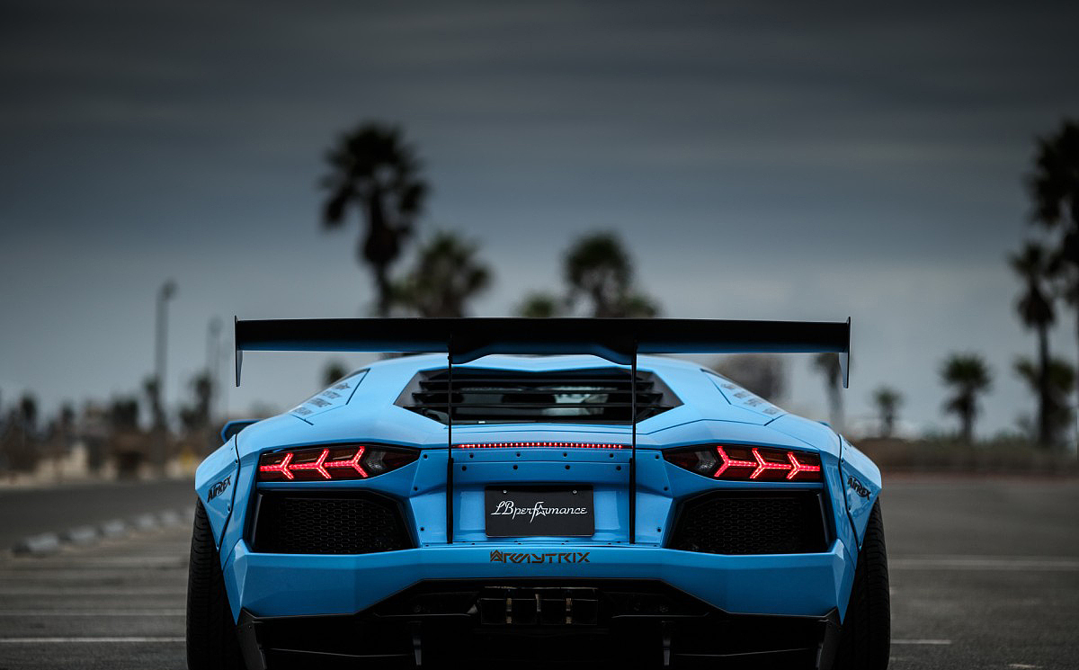 vehicle，industrial design，adventurer，Lamborghini，