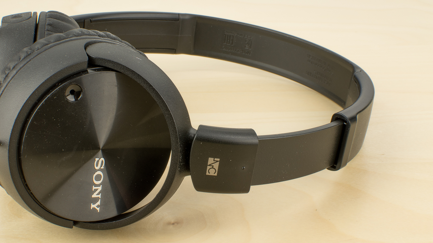 sony，Noise reduction earphone，be quiet，texture，brand，