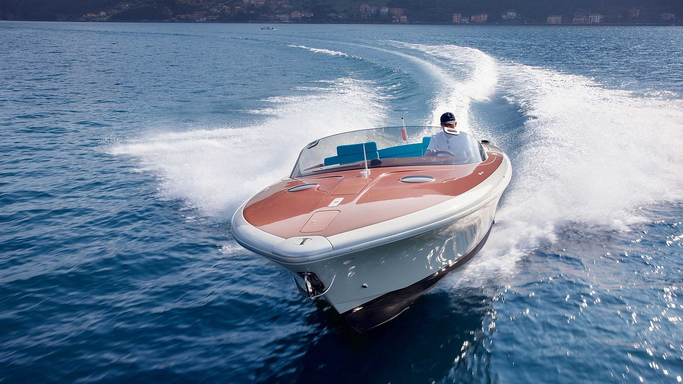 Aquariva，yacht，vehicle，industrial design，