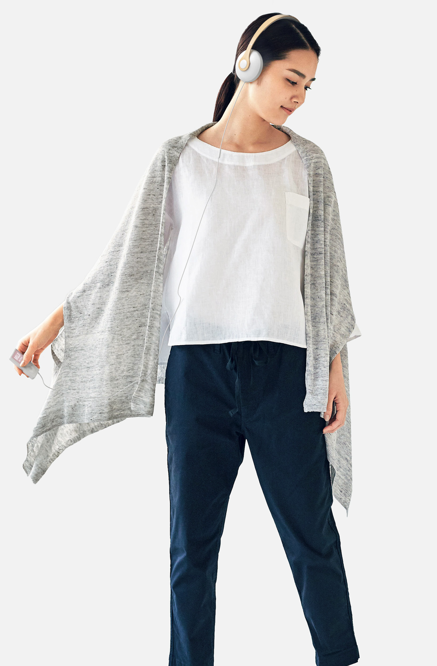 headset，drive-by-wire ，MUJI，woodiness，