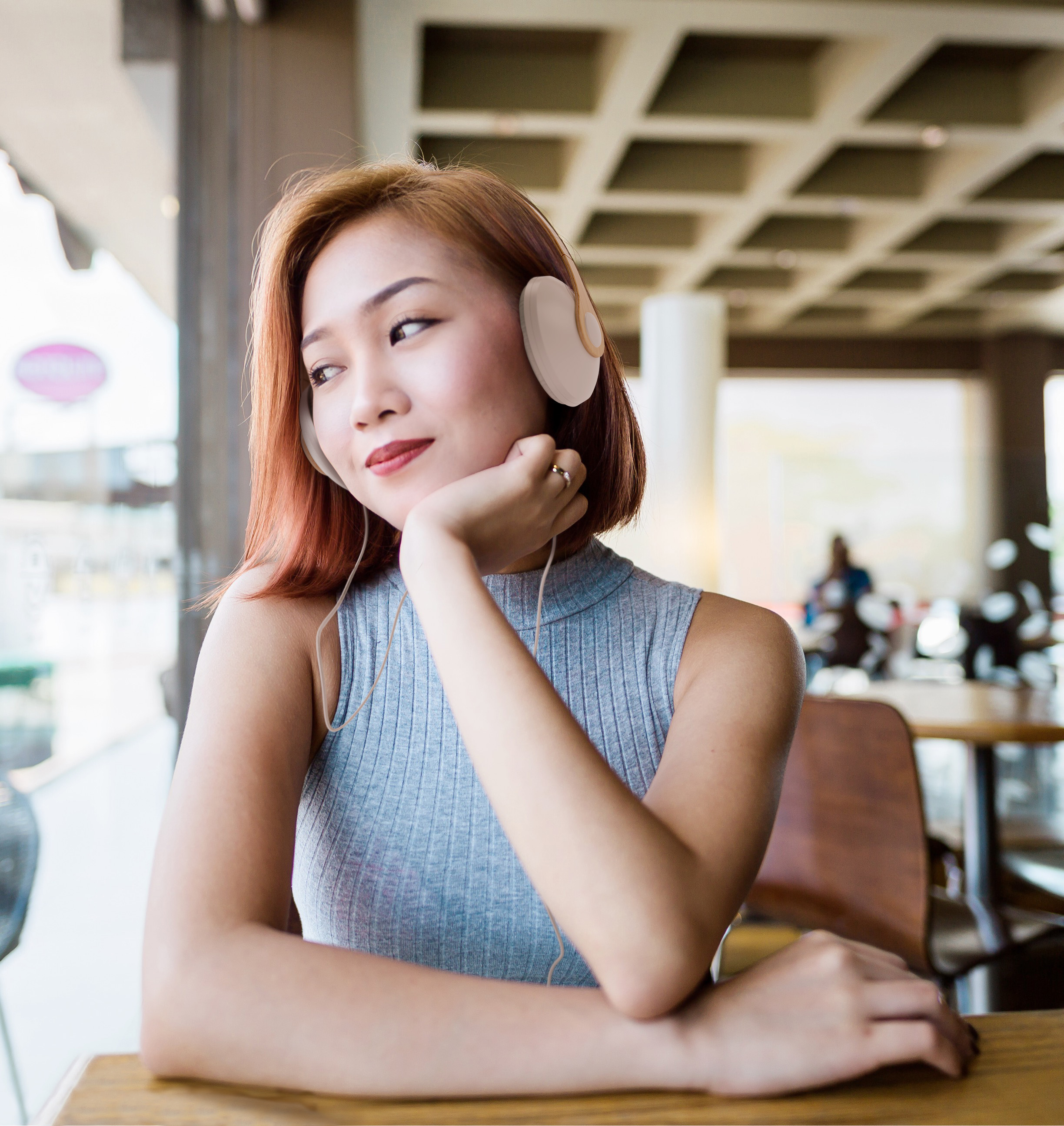 headset，drive-by-wire ，MUJI，woodiness，