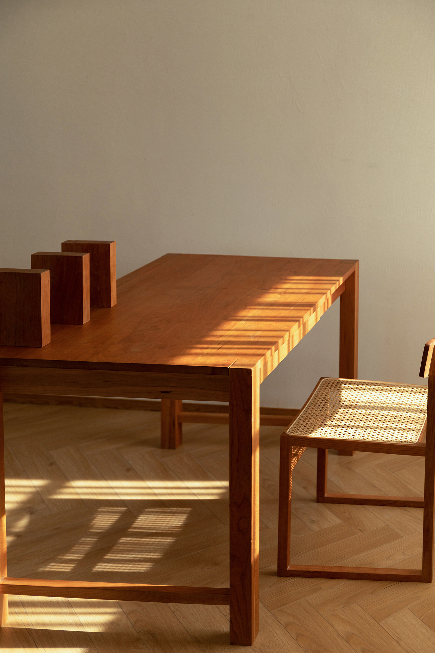Solid wood desk / simple / quiet / Japanese / Nordic / study，