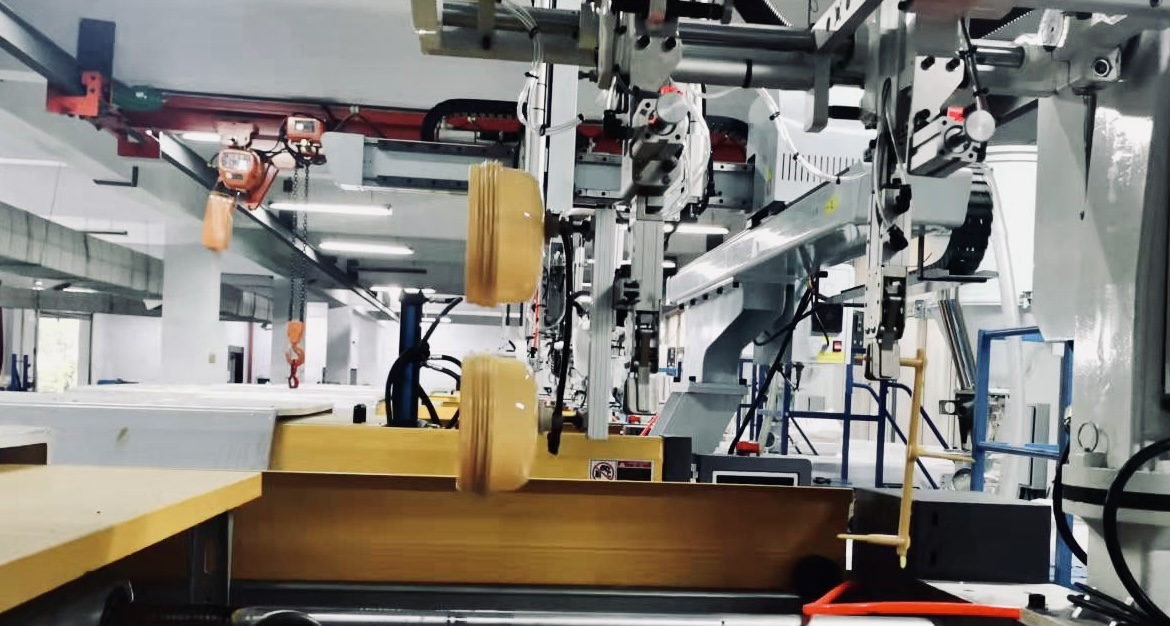 Feeding products，Maternal and infant products，Water cup，tableware，packing design，IP Design，