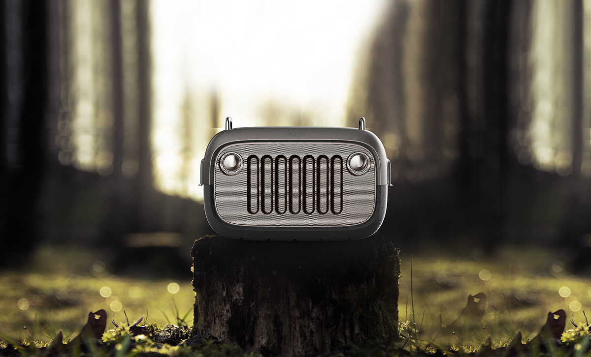 Outdoor Bluetooth speaker，Electronics，Waterproof and dustproof，Usability design，people oriented，