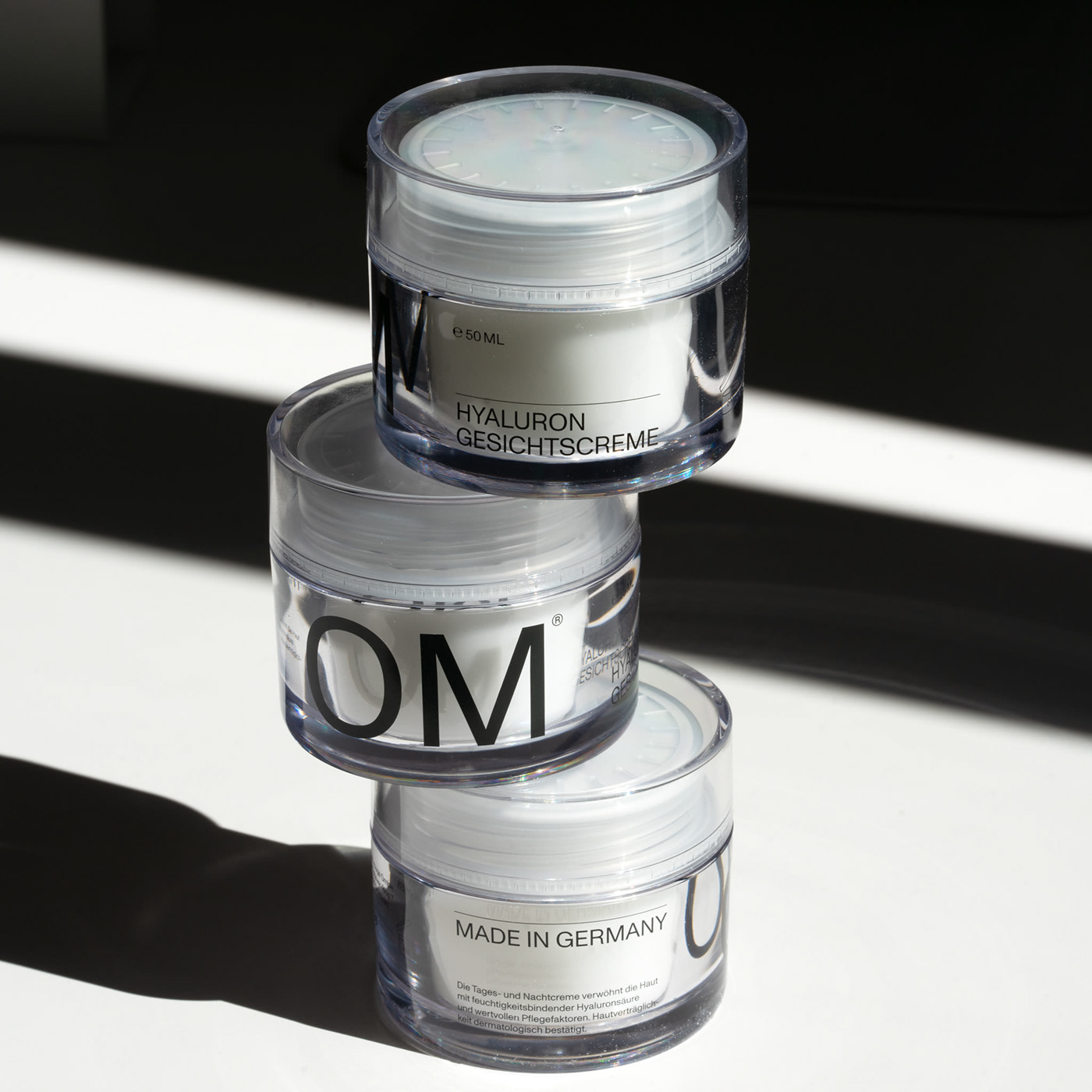 OM，German Skincare，Cosmetics，packing design，Brand identification，Simple design，