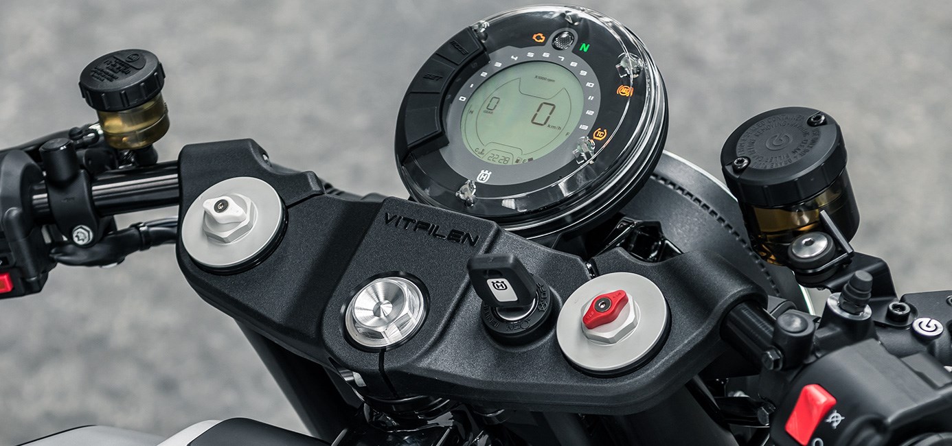 motorcycle，automobile，outdoors，Travel，