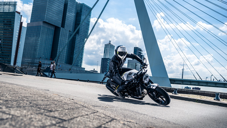 motorcycle，automobile，outdoors，Travel，