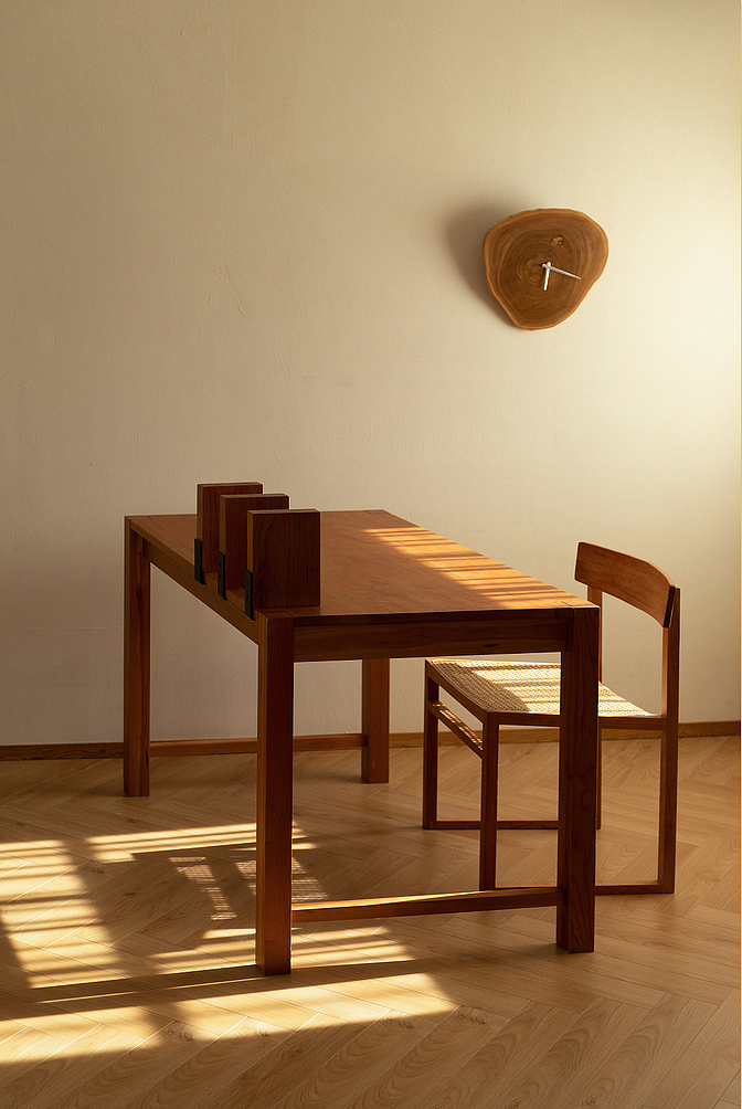 Solid wood desk / simple / quiet / Japanese / Nordic / study，