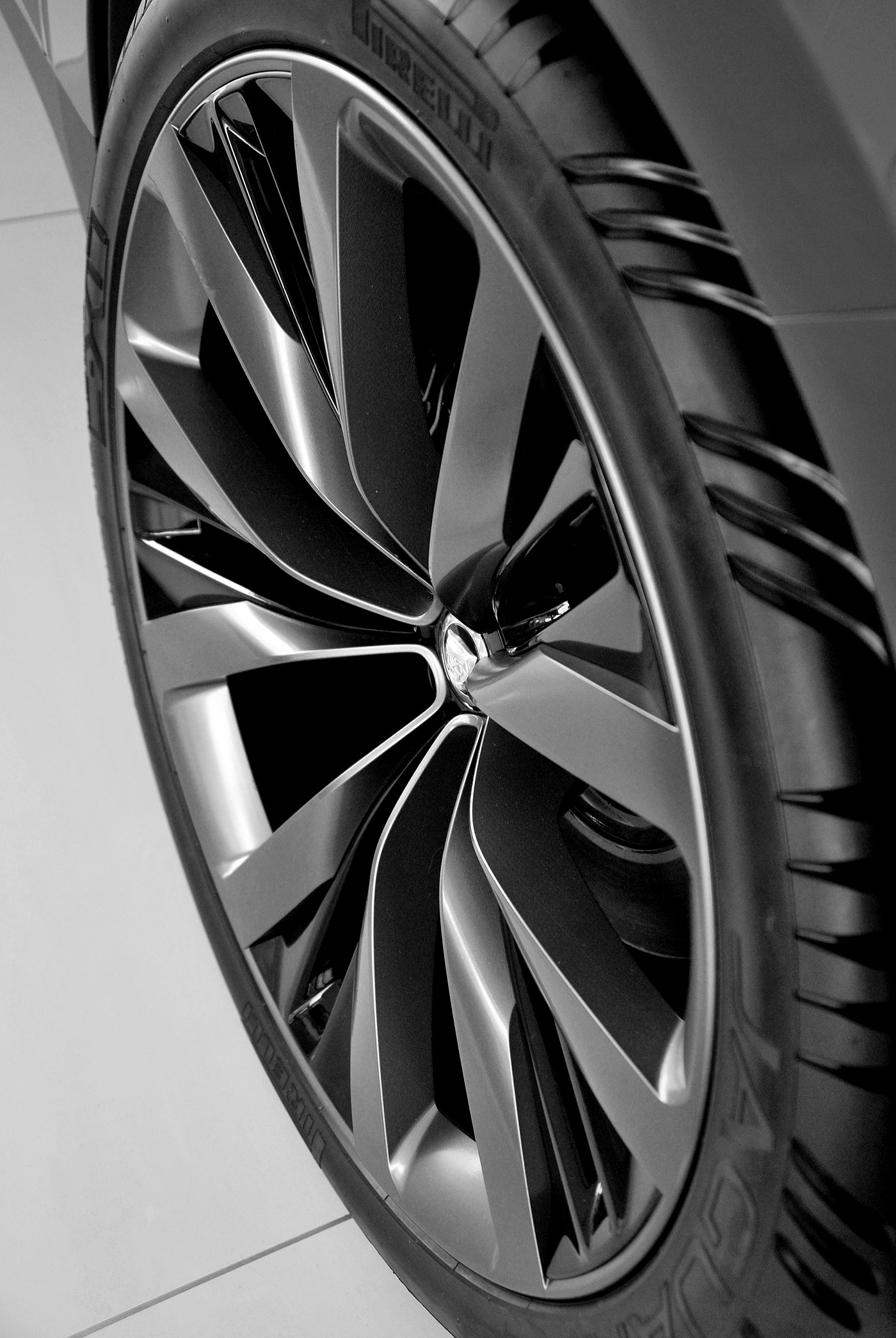 Automobile design，details，automative lighting，wheel，