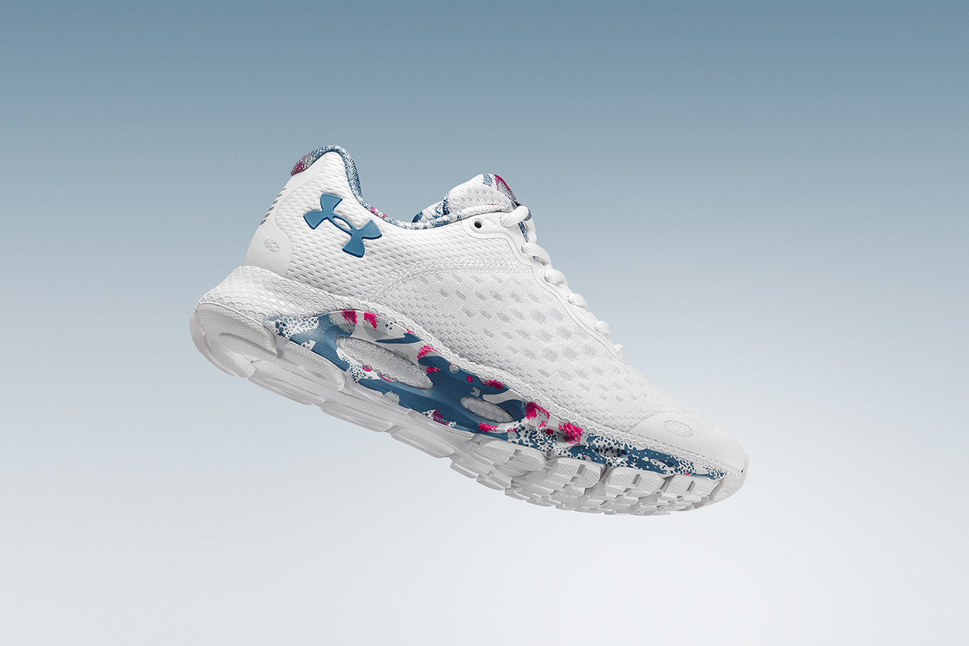 Under Armour，Outdoor sports，Andema，Lightweight experience，Balance design，Design of powerful telescopic energy grid，UA HOVR Technology，