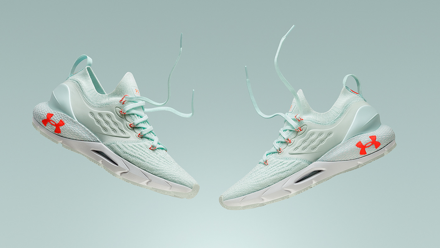 Under Armour，Outdoor sports，Andema，Lightweight experience，Balance design，Design of powerful telescopic energy grid，UA HOVR Technology，