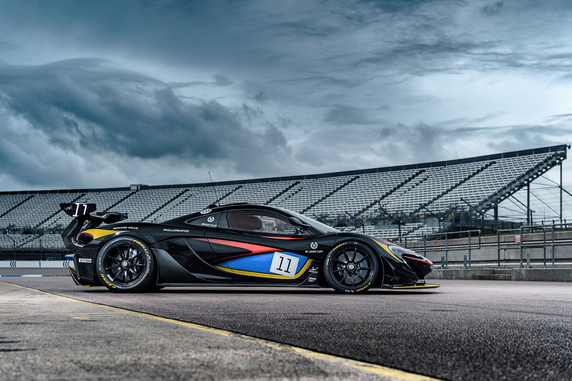 Sports car，Vulcan，Aston Martin，McLaren，