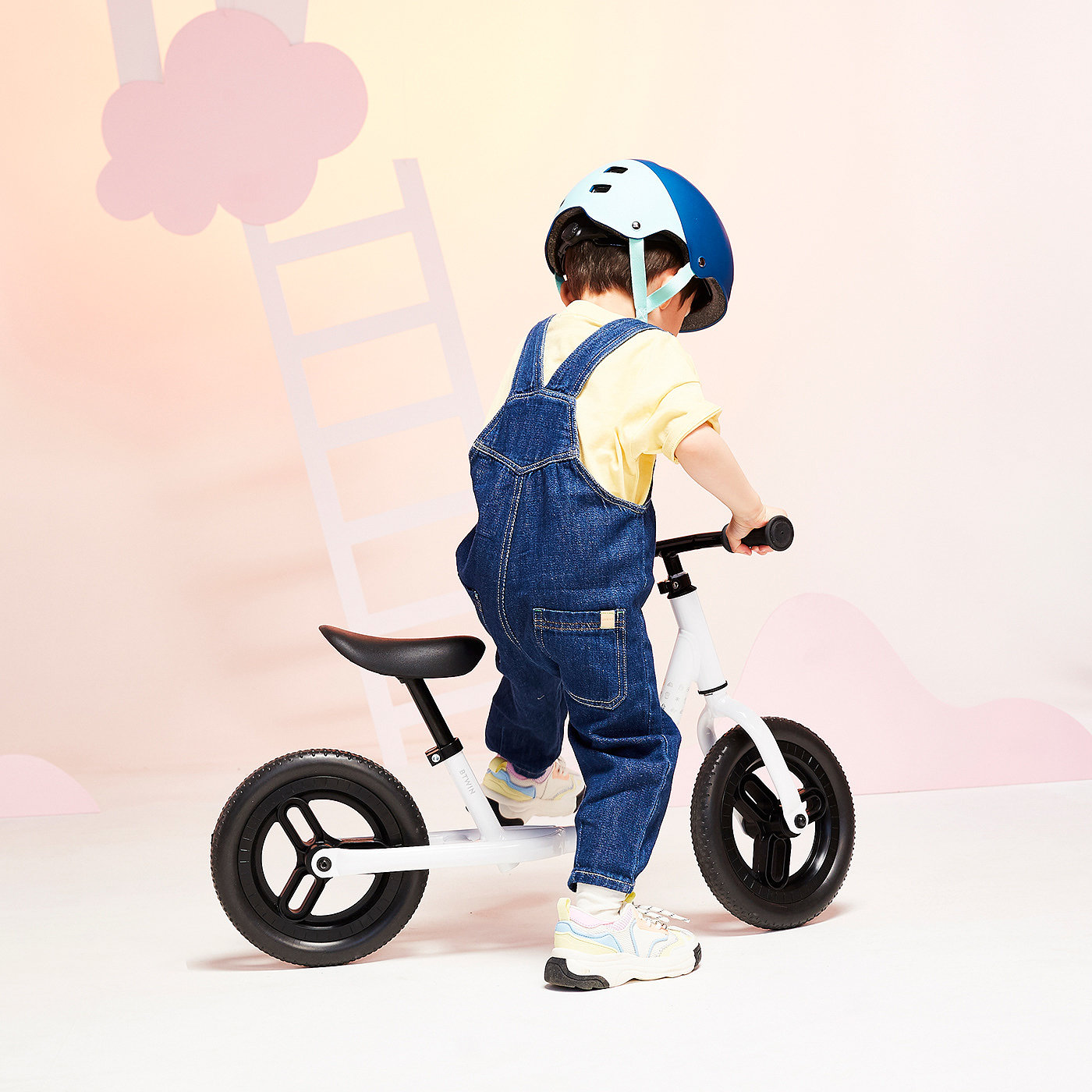 Bicycle，vehicle，Children's Toys，