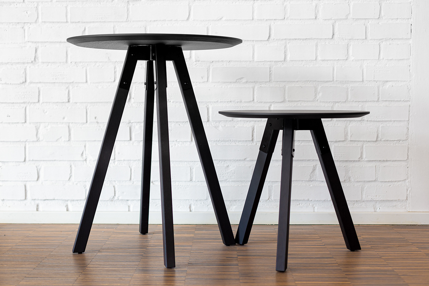 LATTE 4 Table，High quality plywood，Latte Table 4，Home Furnishing，oak，to work in an office，