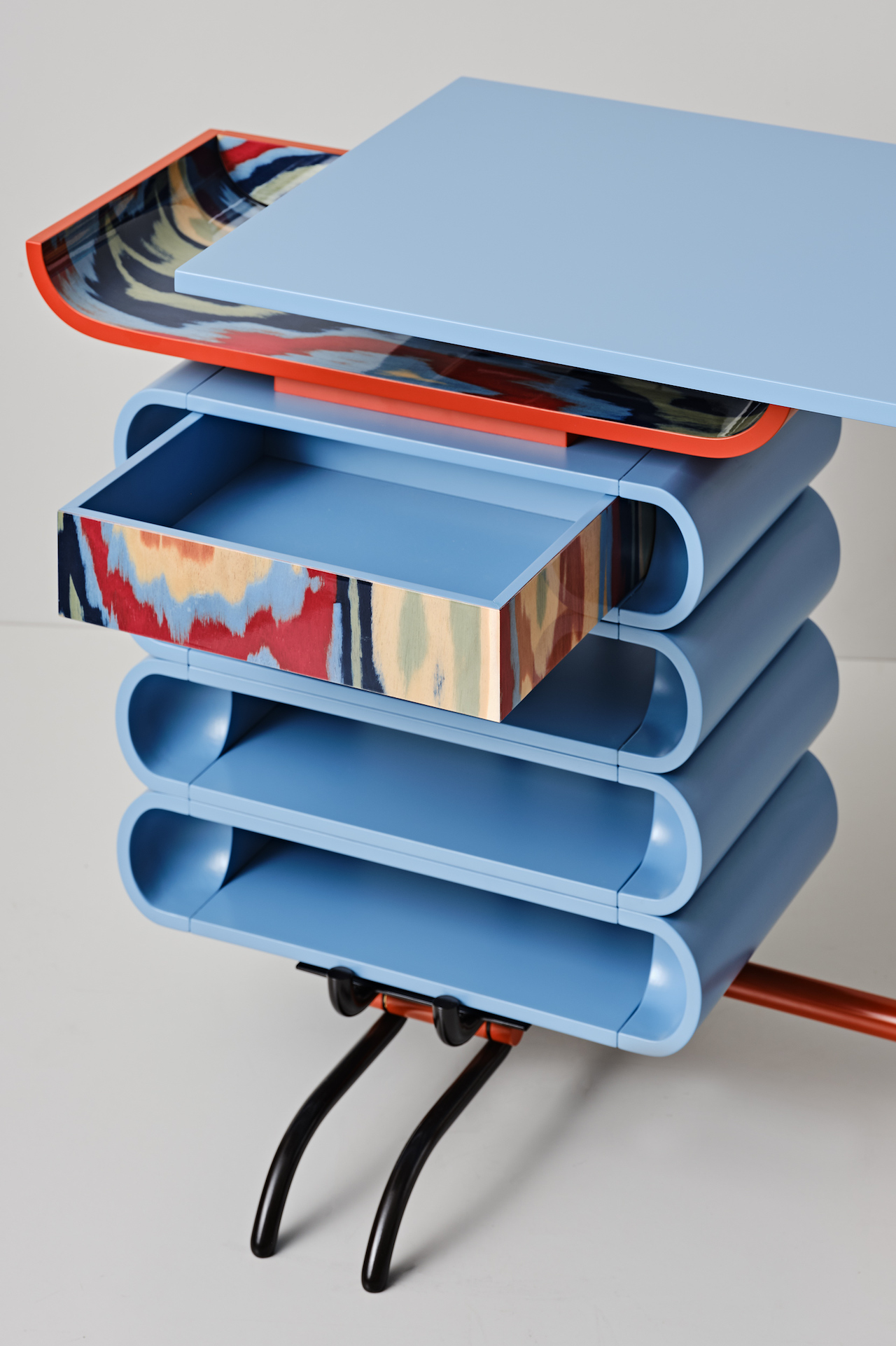 Bethan Laura Wood，furniture，Table，cabinet，