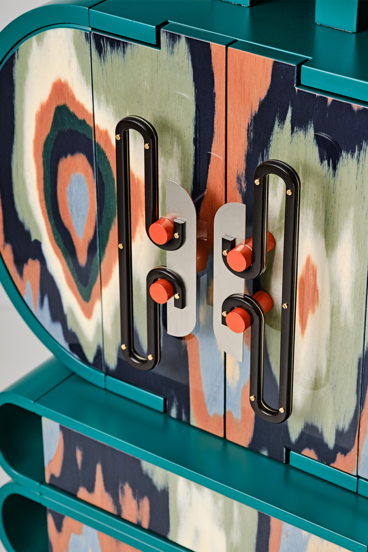 Bethan Laura Wood，furniture，Table，cabinet，