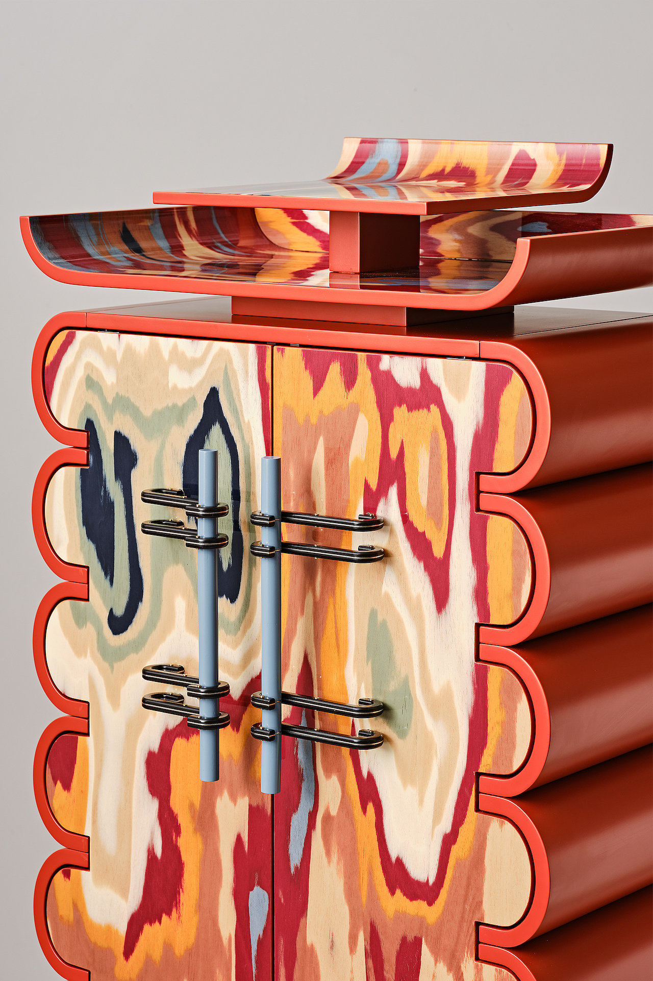 Bethan Laura Wood，furniture，Table，cabinet，