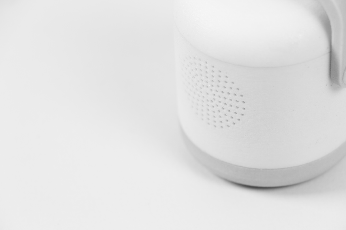 loudspeaker box，portable，Bluetooth，white，