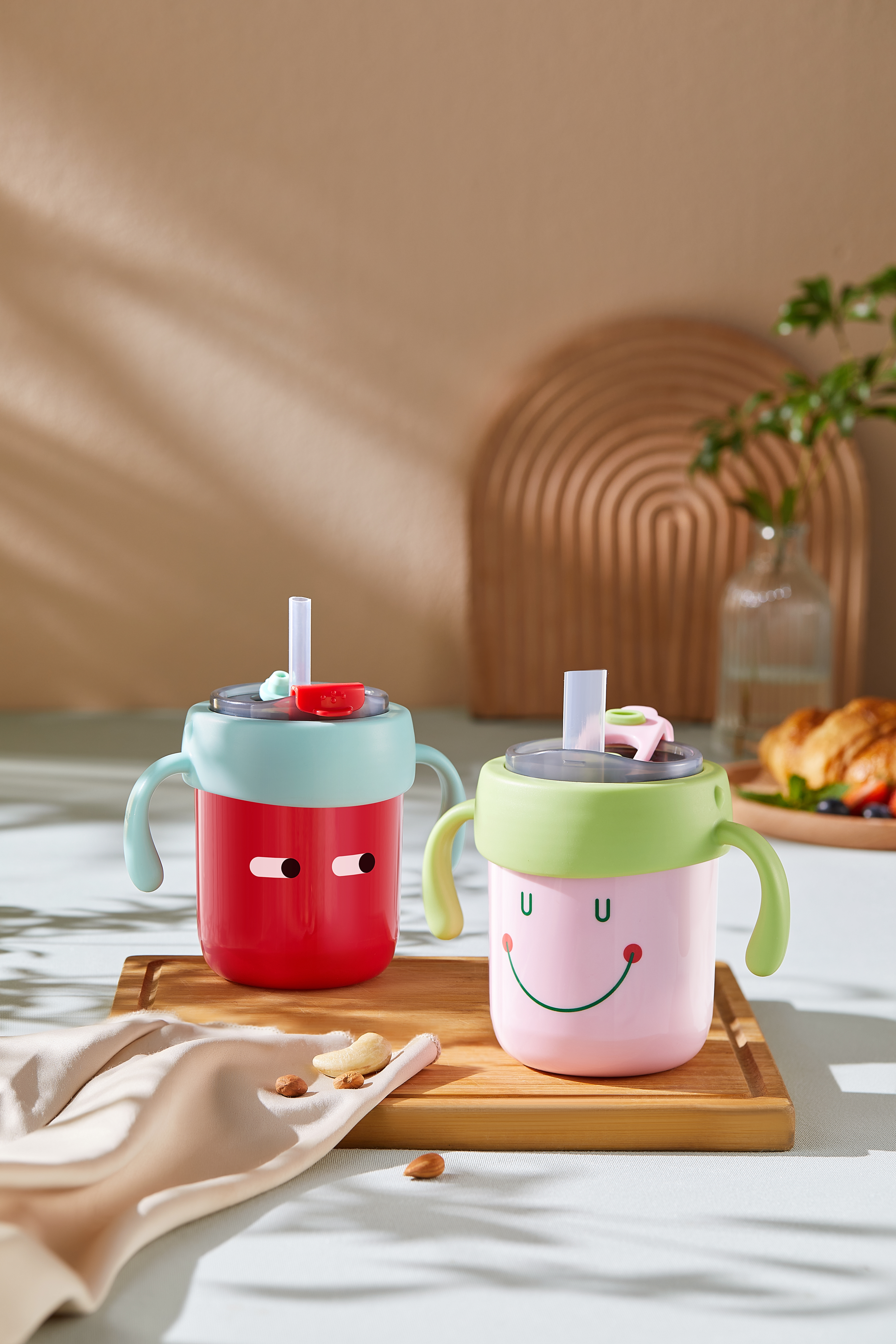 milk cup，children，Water cup，vacuum cup，