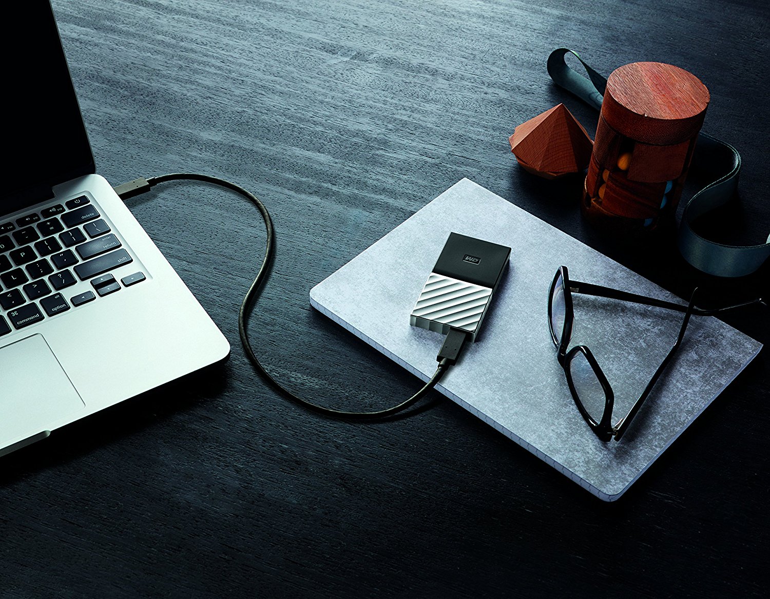 USB drive，mobile hard disk drive，intelligence，parts，