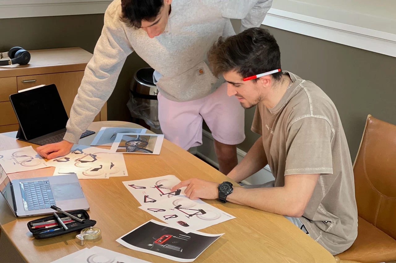 vehicle，Pilot，Bicycle，