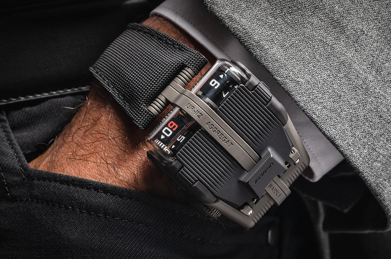 Task，Wrist watch，PVD，Intelligent products，time，