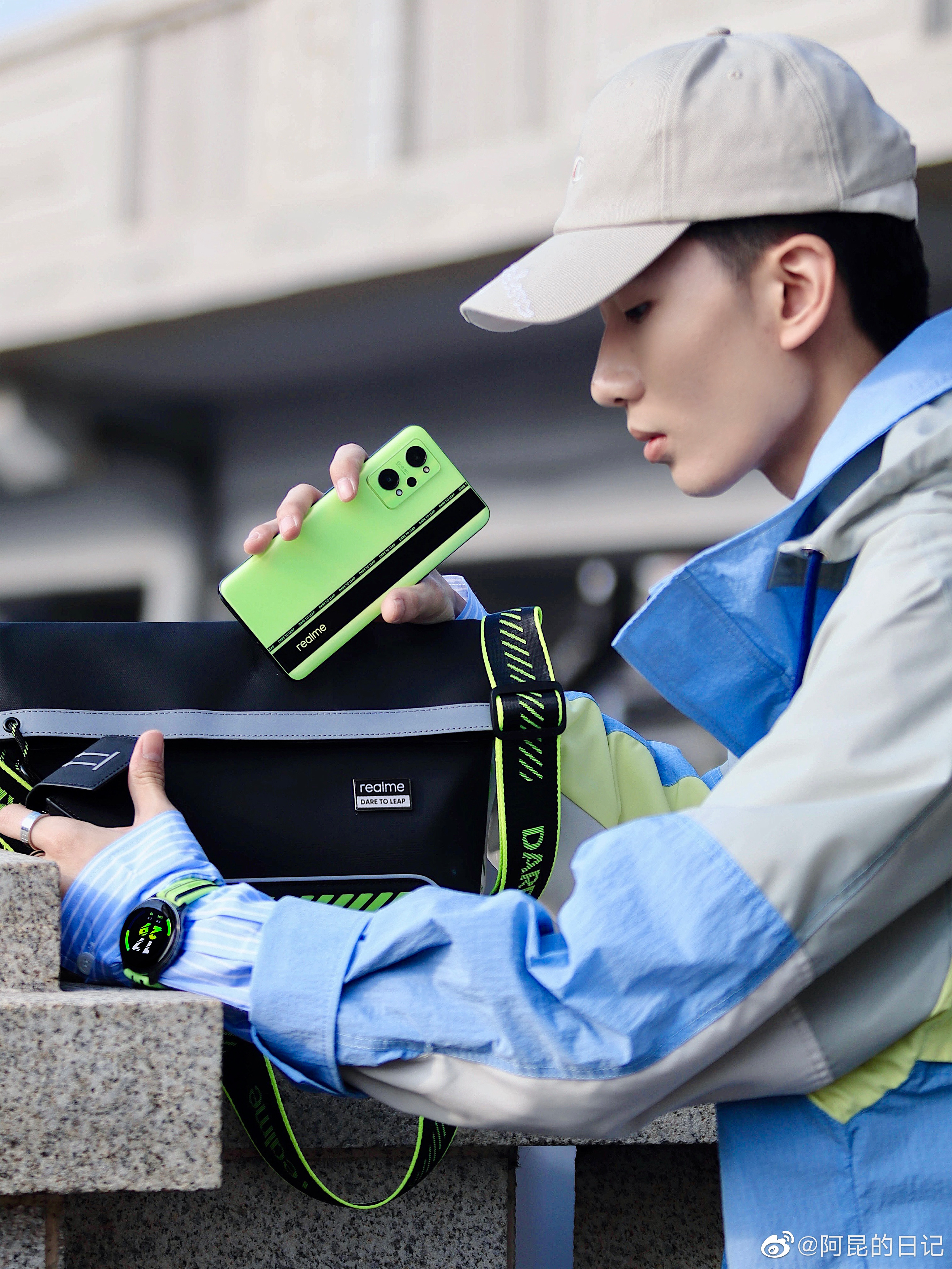 package，Postman bag，