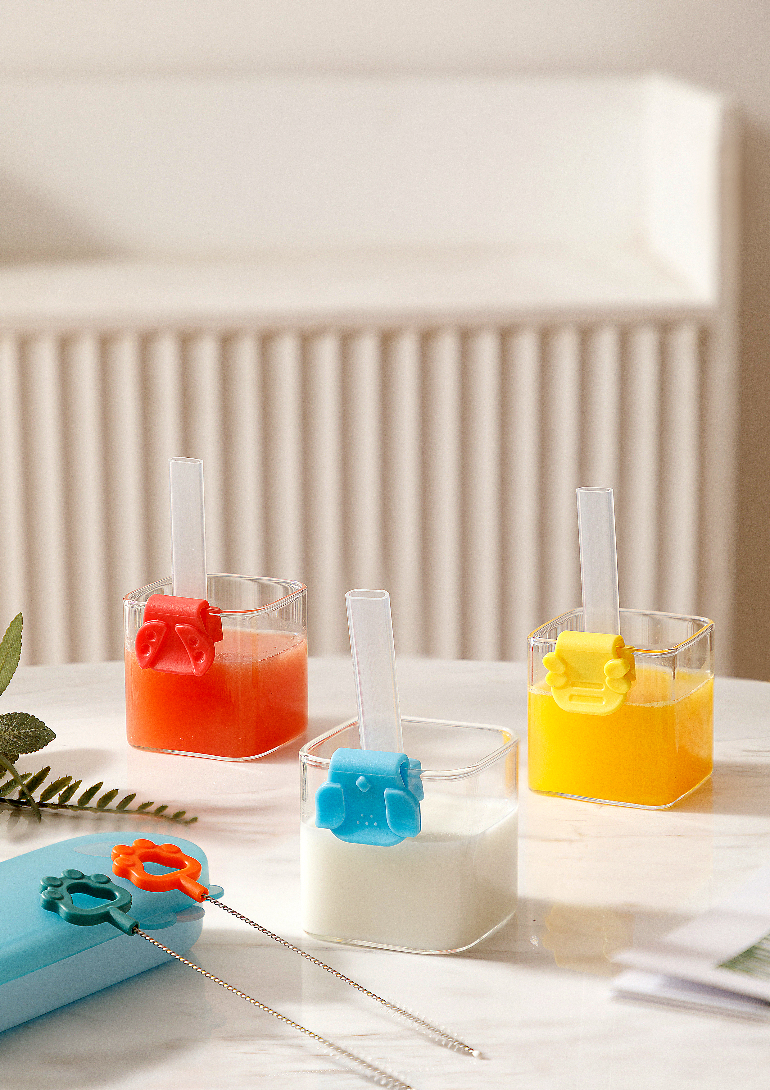 children，to eat soup，Complementary food，Buckle，