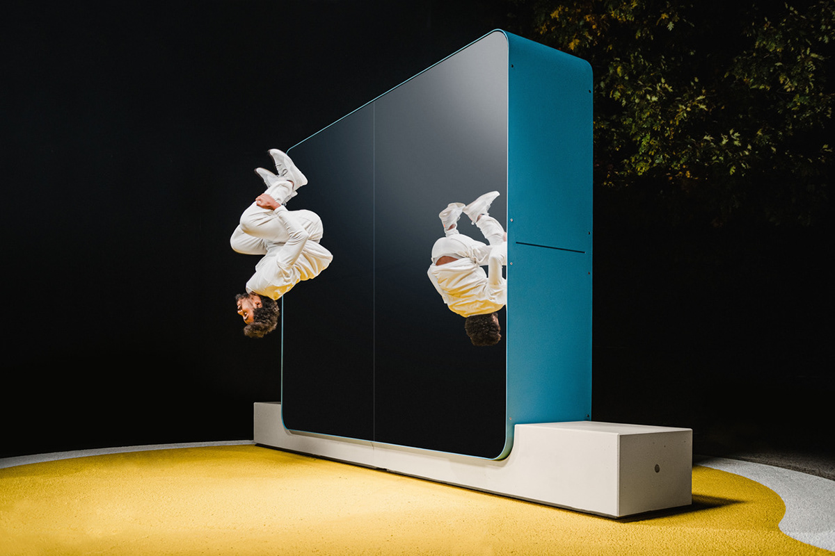 Outdoor furniture，mirror，chair，concrete，