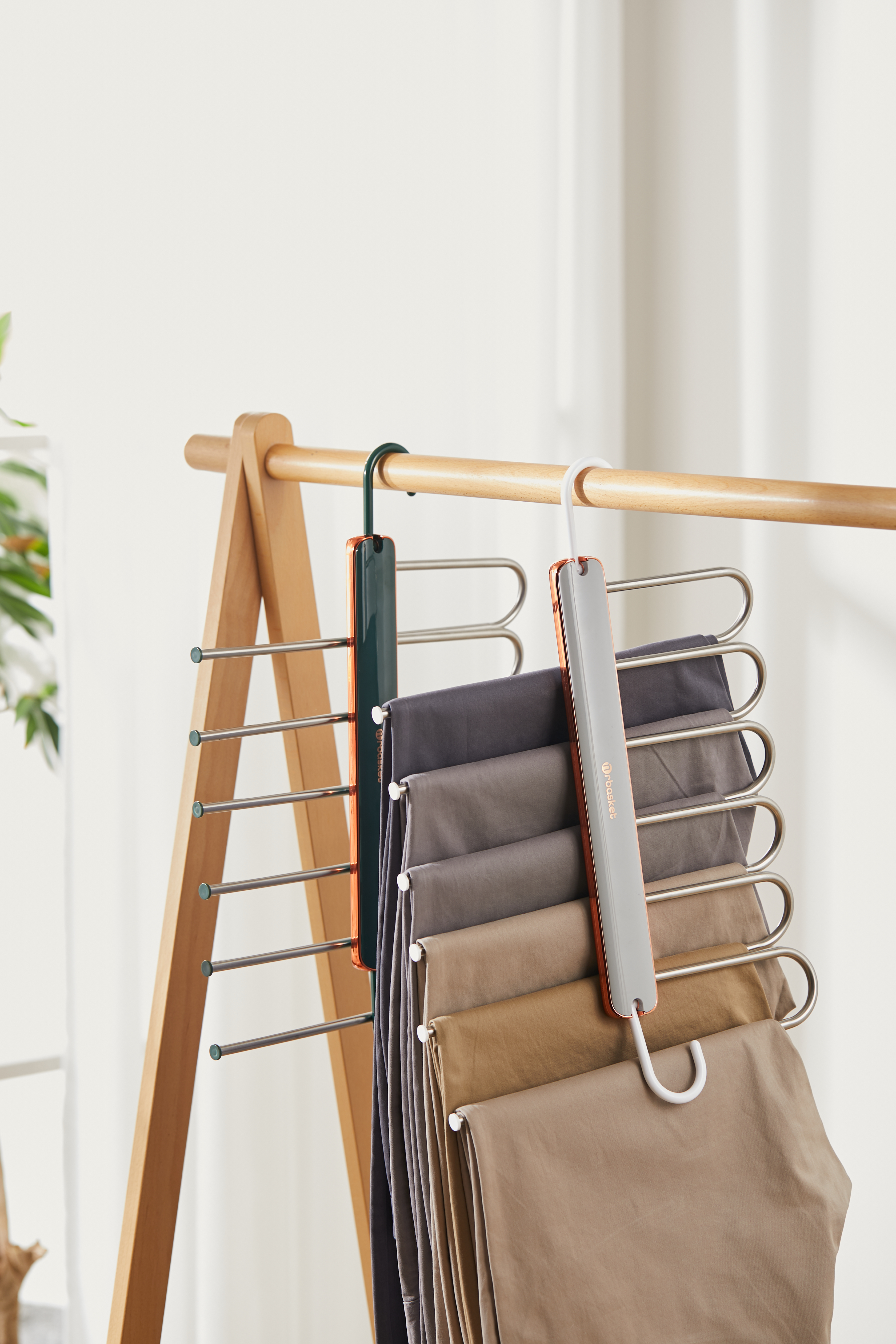 Trouser rack，Folding clothes hanger，