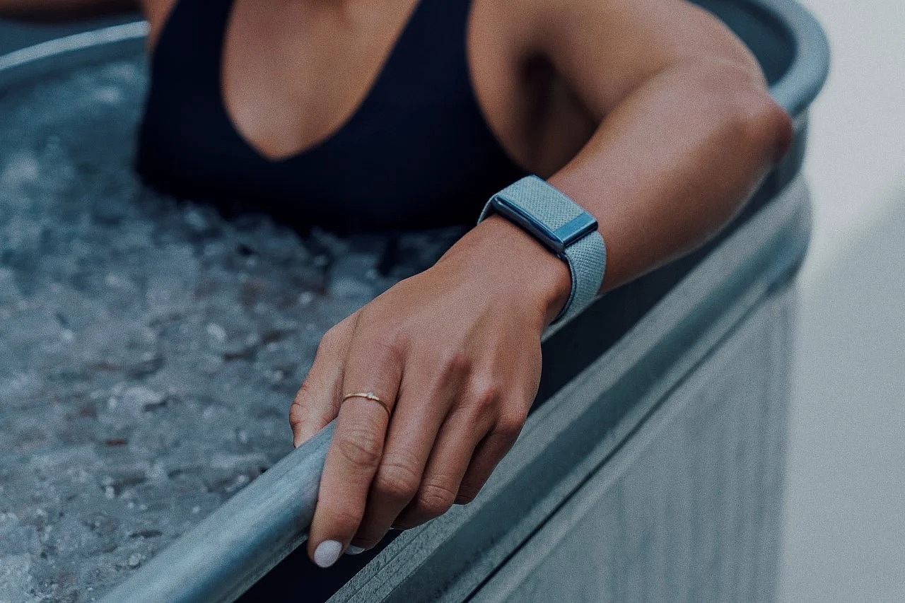 Aruliden for WHOOP，Whoop 4.0 band，Livestrong，No screen design，Tracking physiological data，Real time effective guidance，Integration of fashion and fitness，Streamlined design，