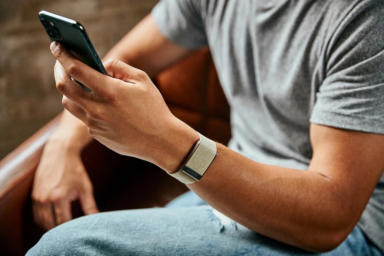 Aruliden for WHOOP，Whoop 4.0 band，Livestrong，No screen design，Tracking physiological data，Real time effective guidance，Integration of fashion and fitness，Streamlined design，