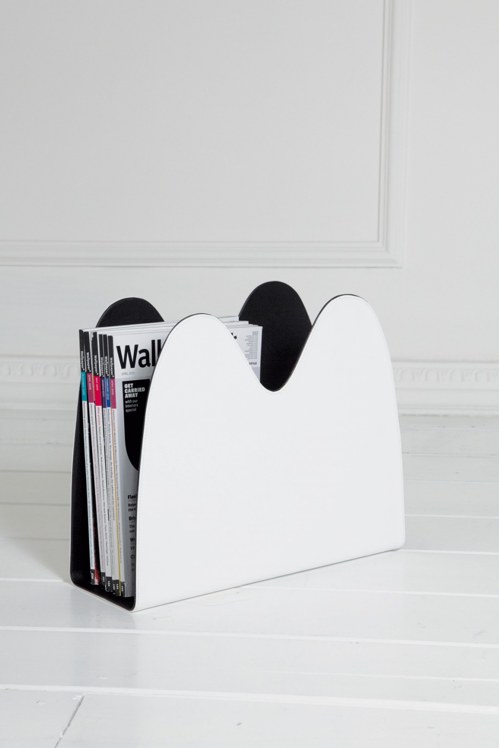 Karim，Bed，stool，Magazine rack，