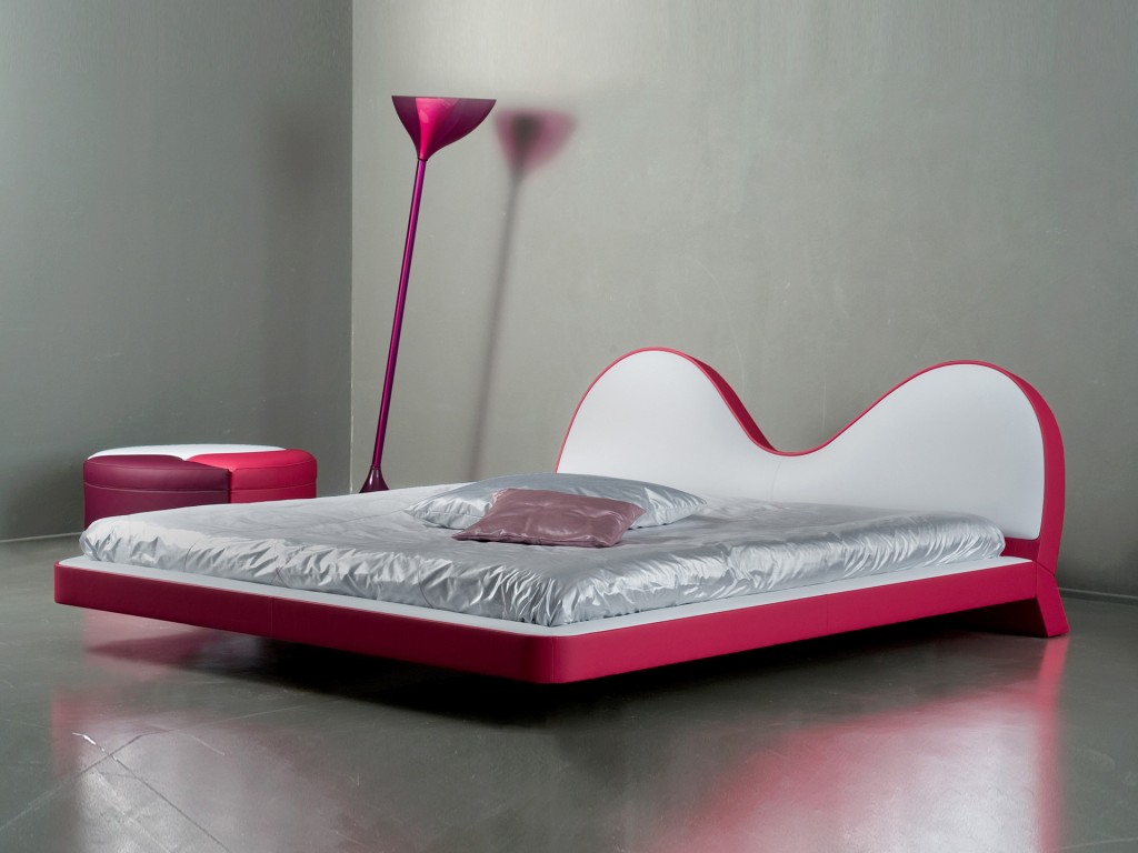 Karim，Bed，stool，Magazine rack，