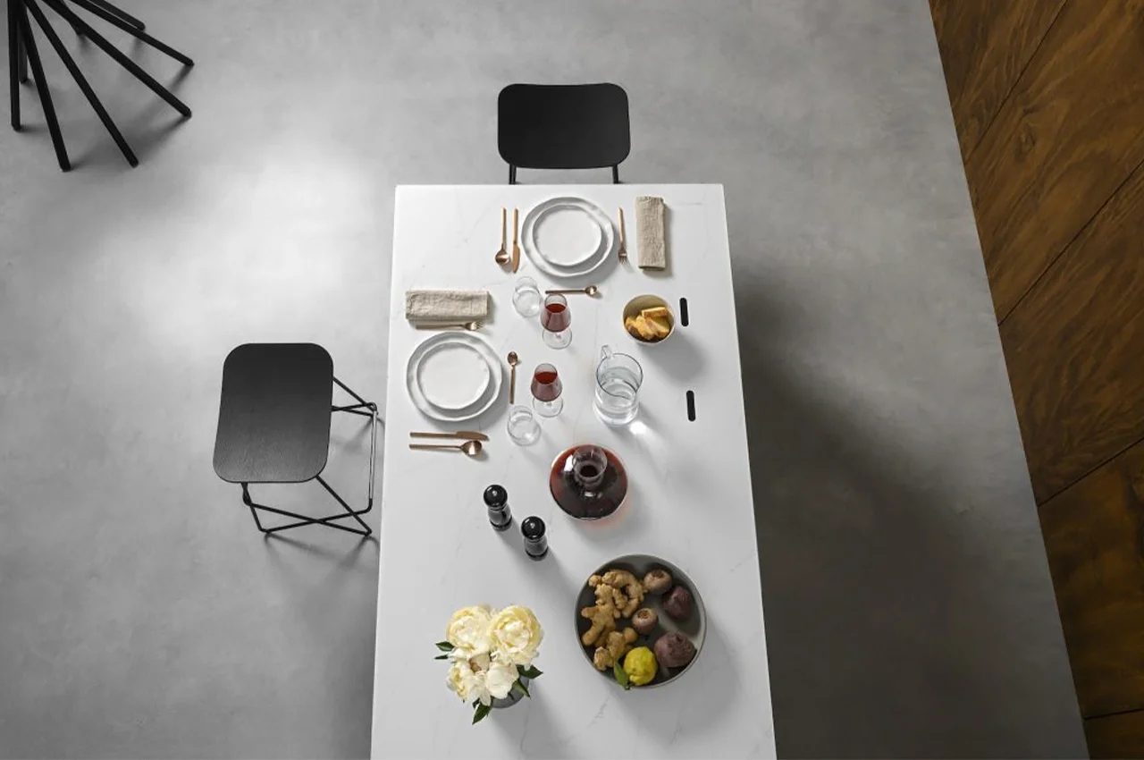 kitchen，High-tech，concealment，Induction cooking device，