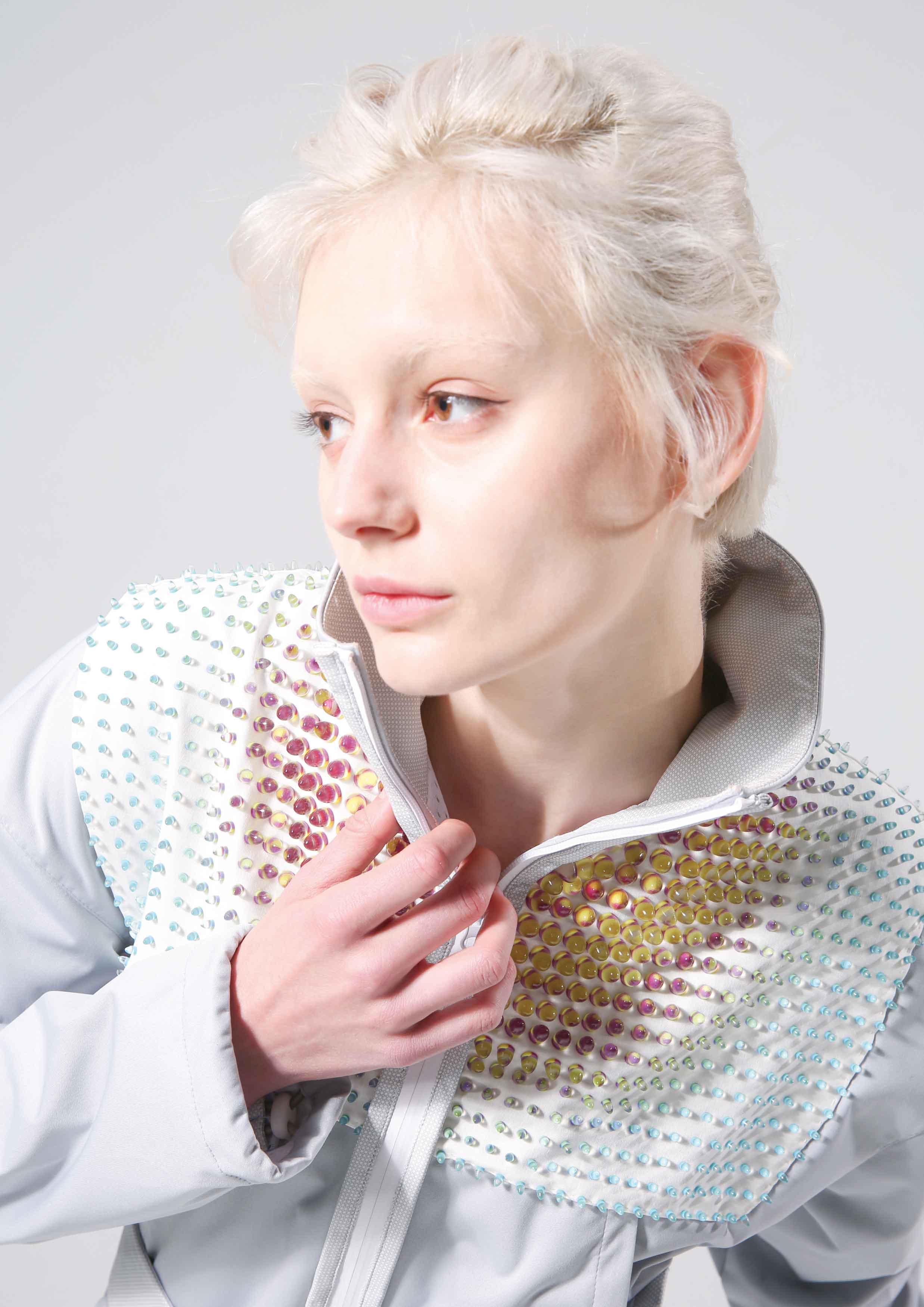 clothing design，Nanocrystalline，fashion，2021 red dot design concept award，