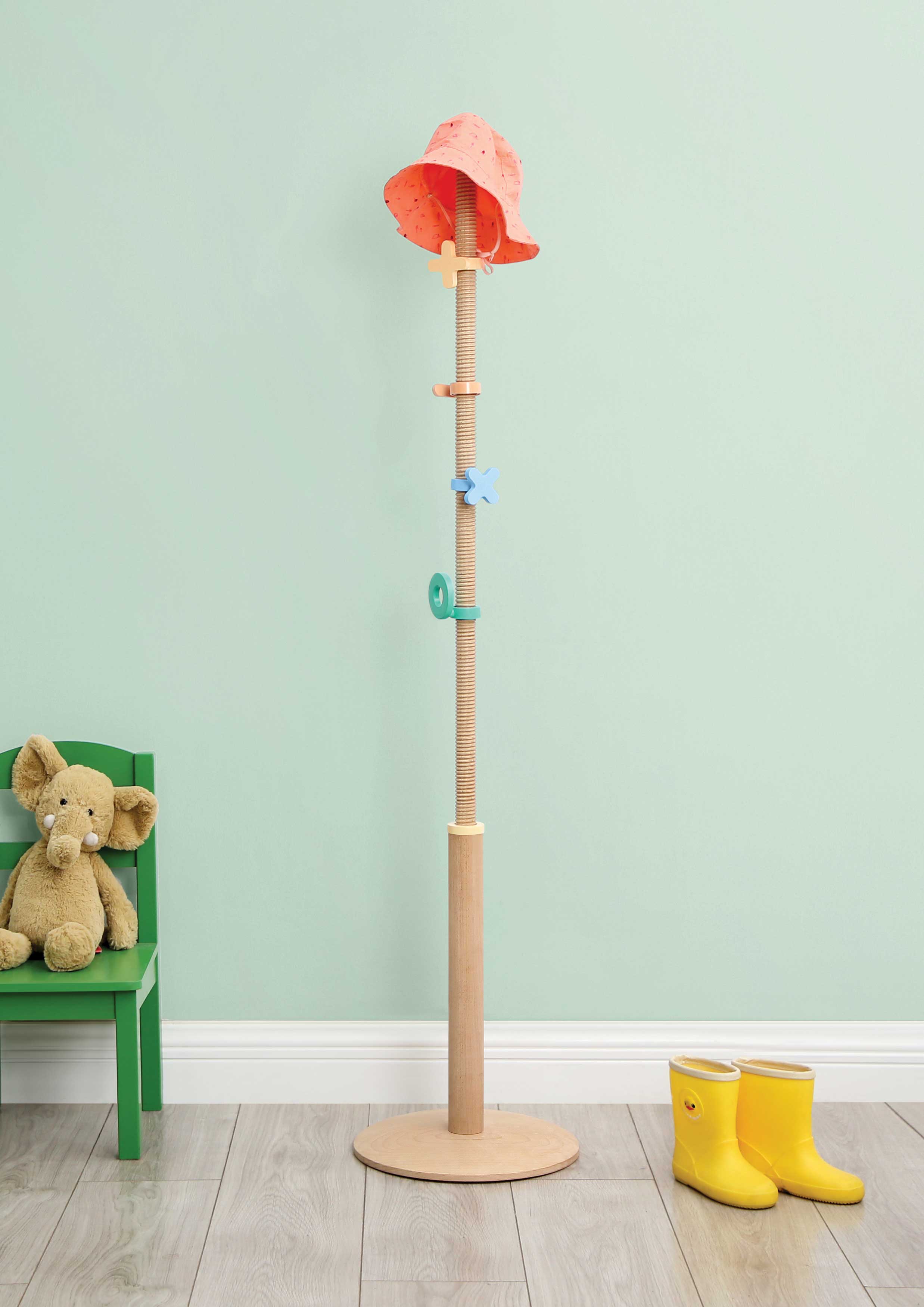 coat hanger，children，Telescopic structure，2021 red dot design concept award，