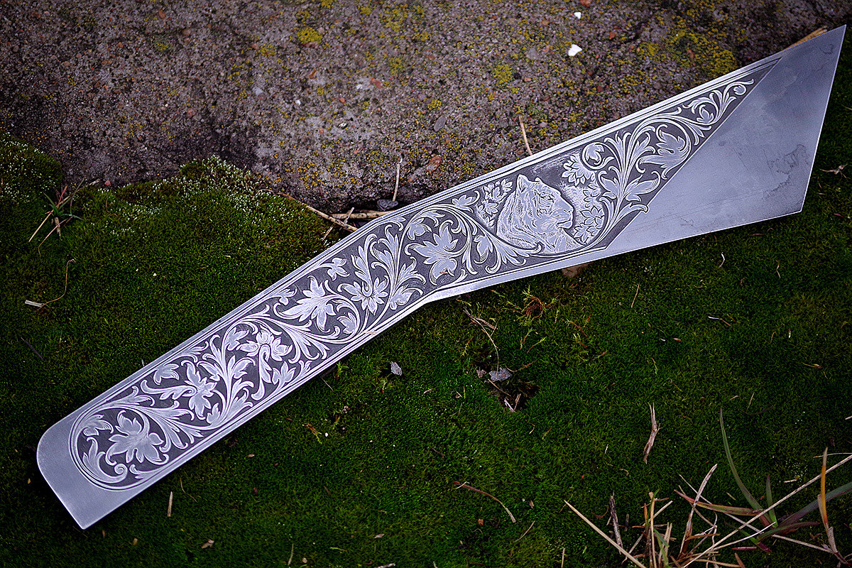 manual，dagger，tool，knife，quench，steel，