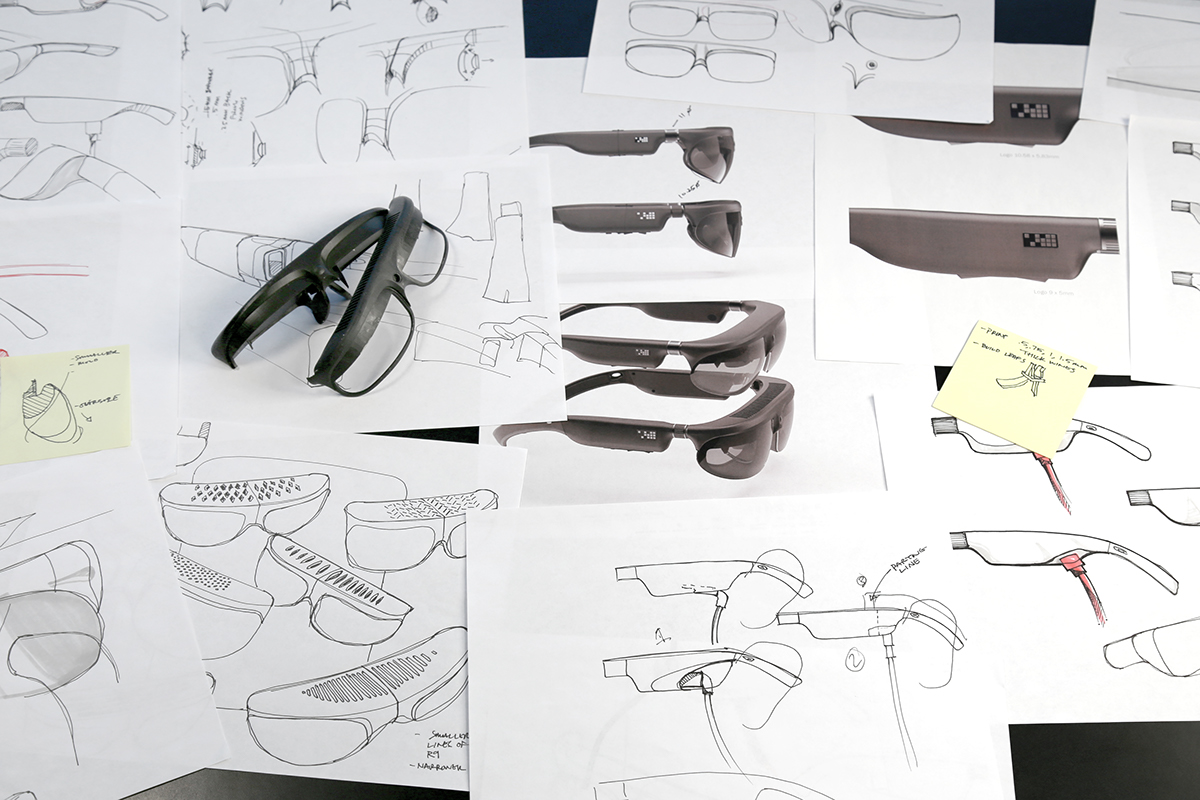 ODG R8，CES 2017，intelligence，Digital，vr，glasses，