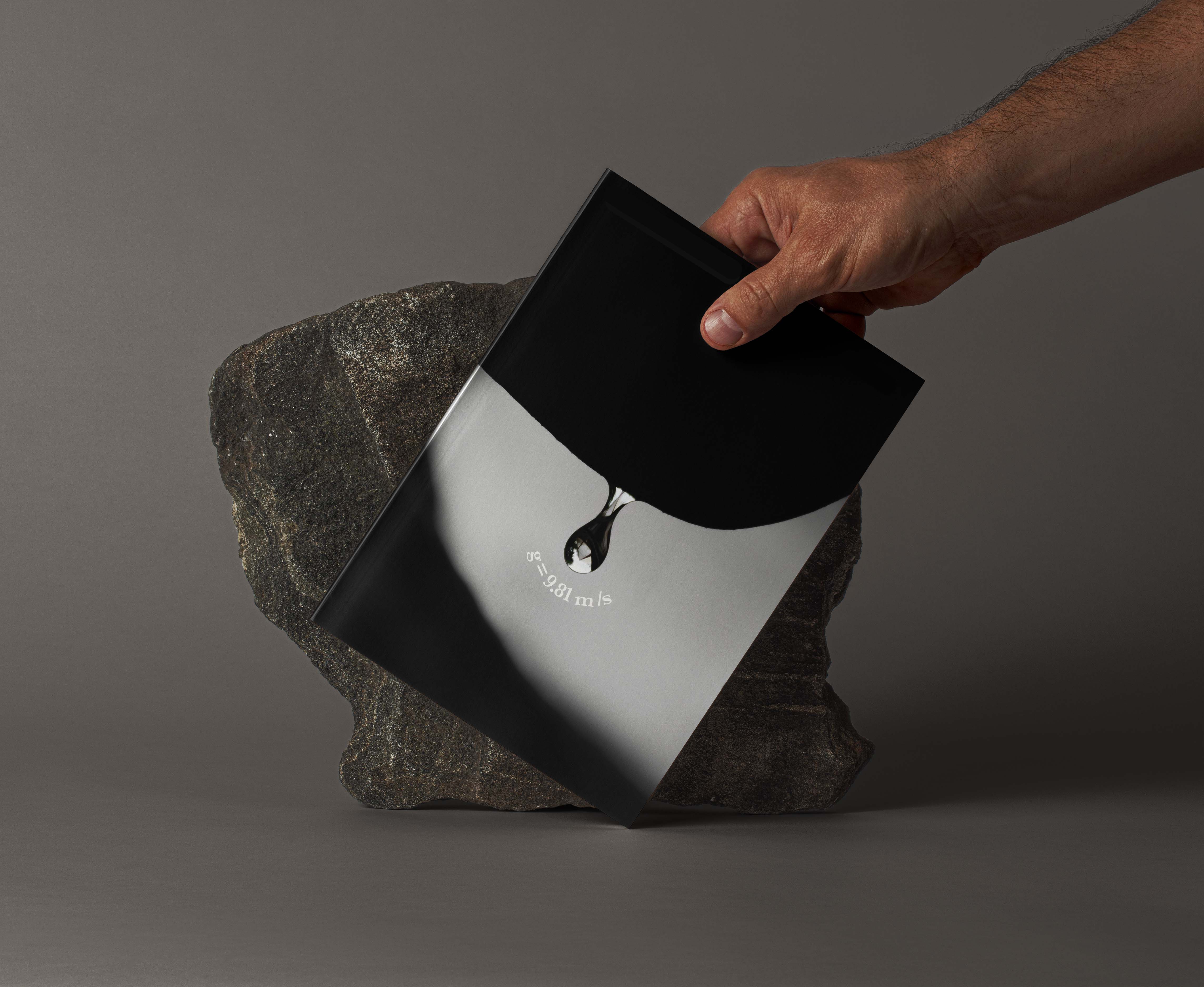 magazine，gravity，gravitation，