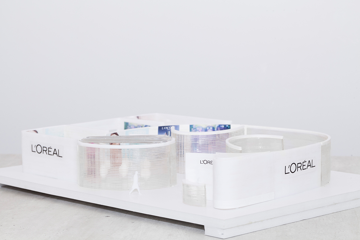 L'Oreal TFWA 2015，L'Oreal，luxury goods，Skin care，Chrysalis 360 ° product display，Display stand，Exhibit stand，counter，