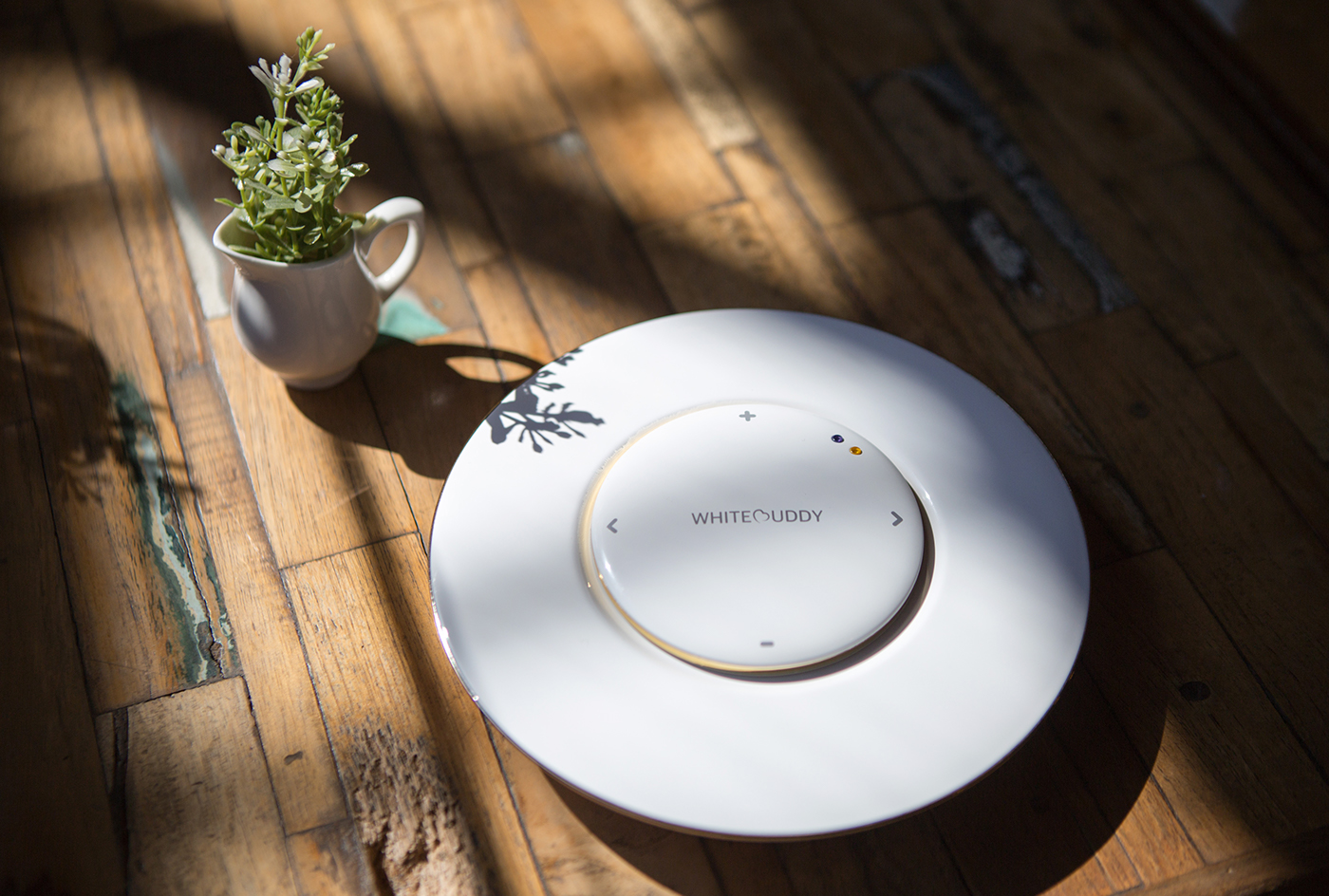 white，noise，treatment，children，music，Mother and baby，