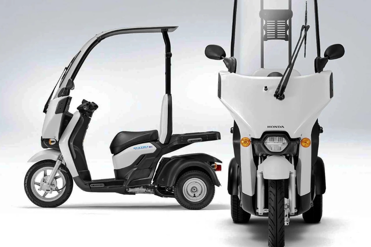 Electric scooter，Gyro Canopy e，ceiling，