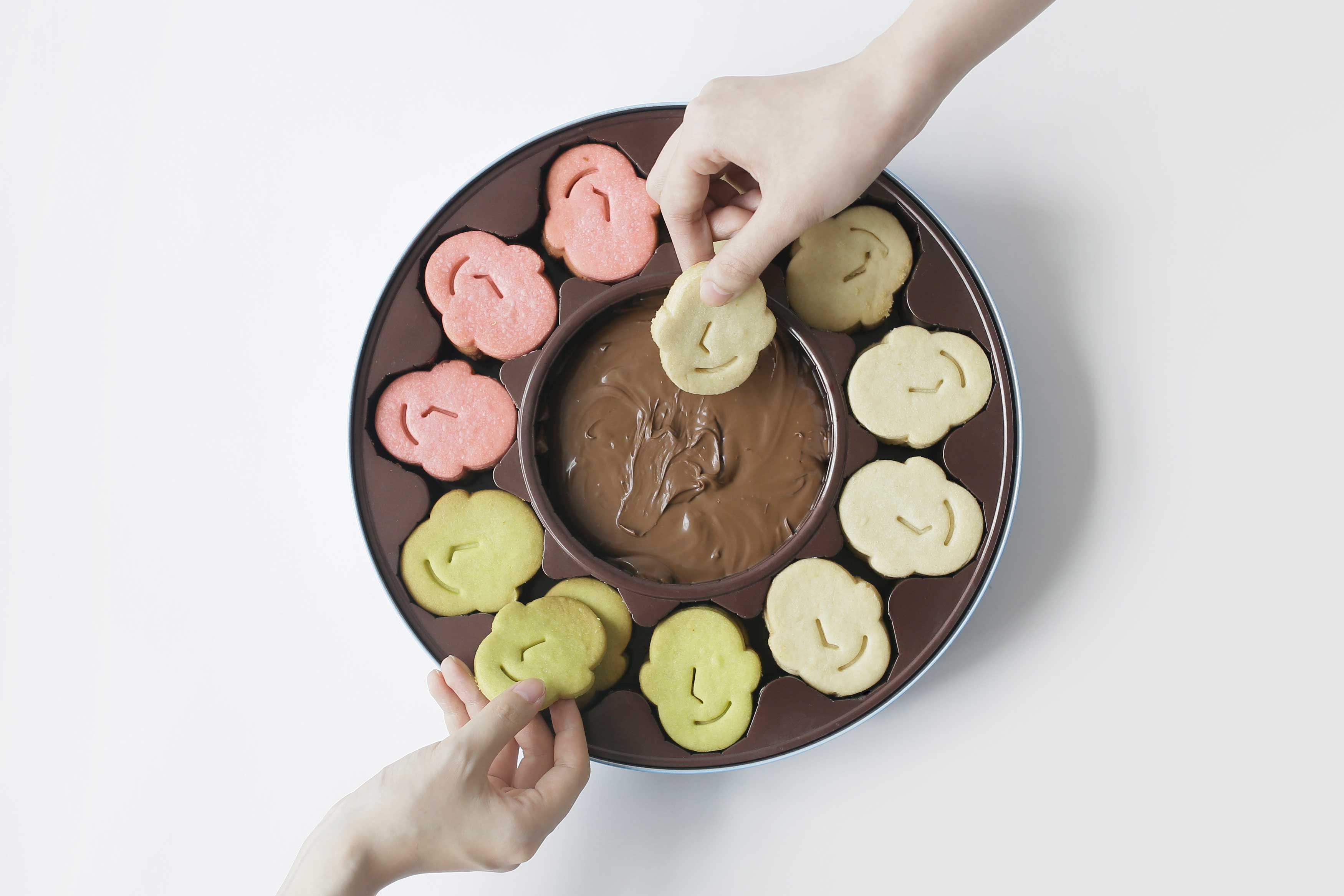 street food，Chocolates，biscuit，2021 red dot design concept award，