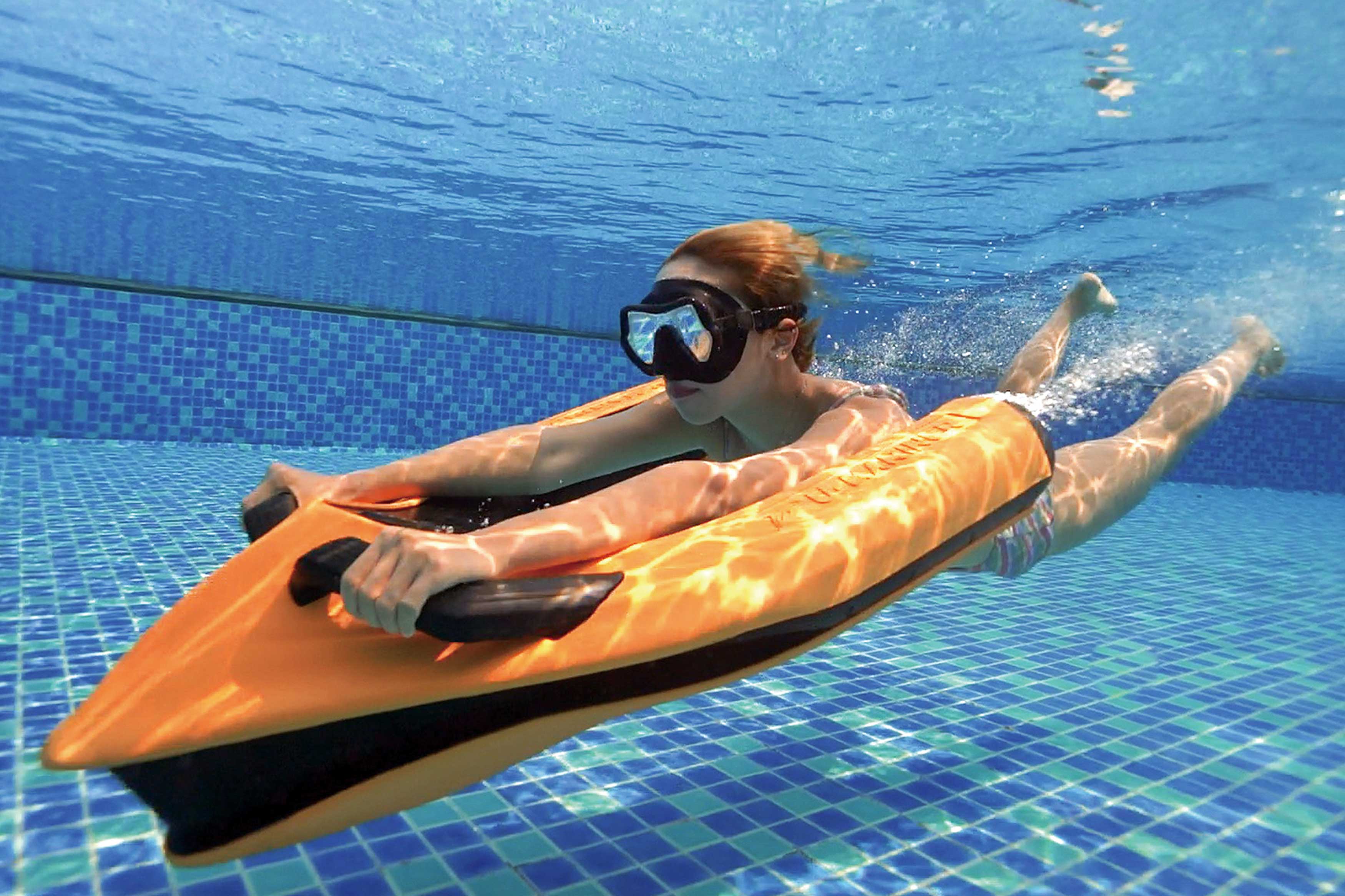 Aquatic Sports，Skate，Easy to operate，2021 red dot design concept award，