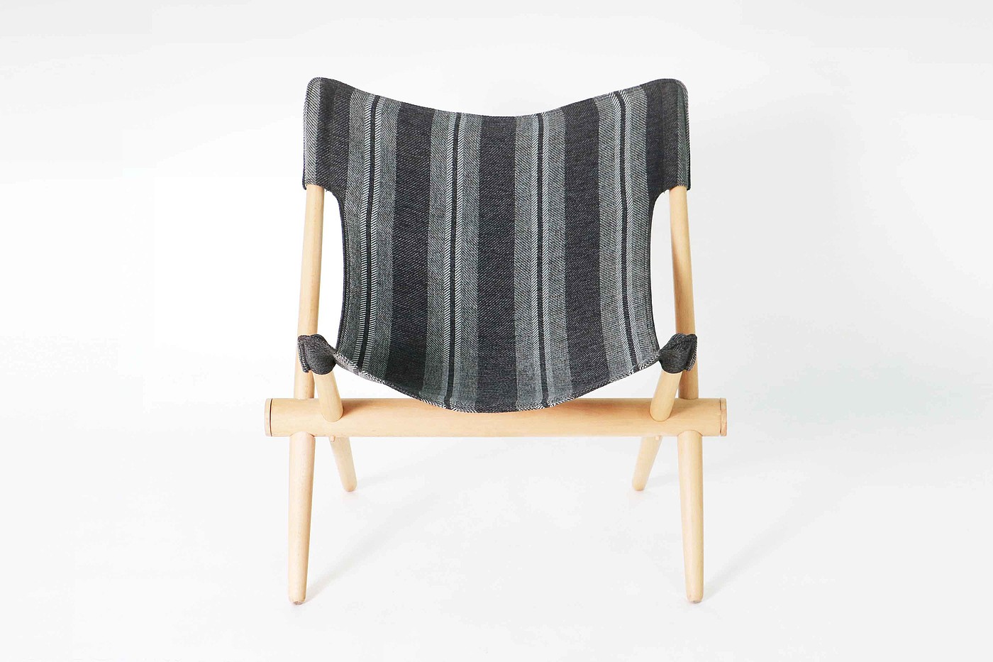 椅子，木制，轻巧，便携，2021红点设计概念大奖，